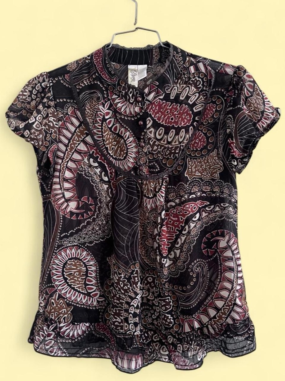 L8teR brown paisley print sheer blouse with cap sleeves Size large